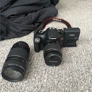Canon Black DSLR Camera with Dual Lens Set 18-55mm 75-300mm comes with battery